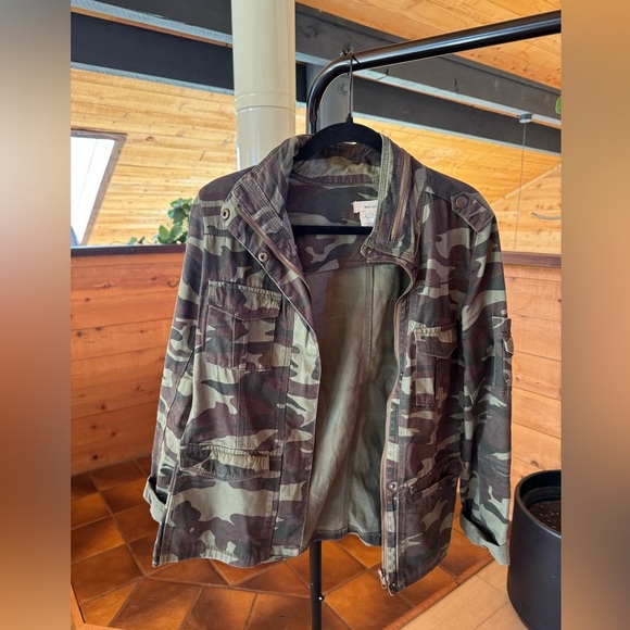 Wet Seal Jackets & Blazers - Vintage Women’s Wet Seal Camouflage Cotton Jacket Zip Up